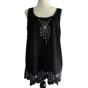 Temperance Embroidered Black tank tunic Sleeveless blouse Medium garden girl